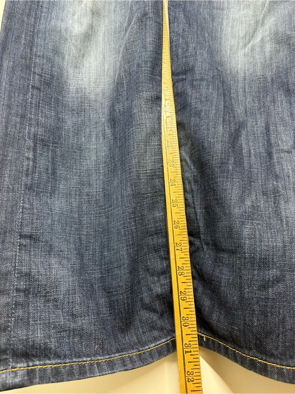 Levi’s 505 Men’s Jeans 36x32 Regular Fit Straight Leg Medium Wash Blue Denim
